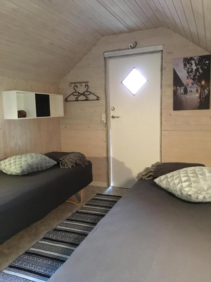 Stunning Romantik Cabin Close To Baltic Sea Villa Idestrup Esterno foto